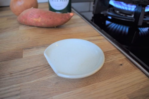 Stoneware Spoon Rest in Milk White